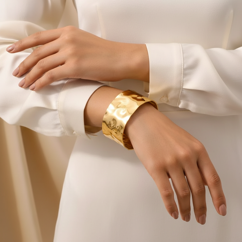Hera The Sculpted Bangle | 18K Gold PVD Stainless Steel | Waterproof Abstract Sculpted Cuff