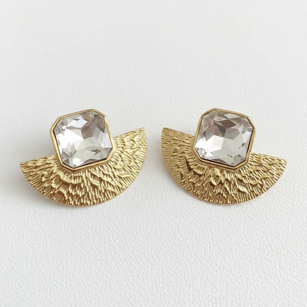 Crescent Vintage Stud Earrings