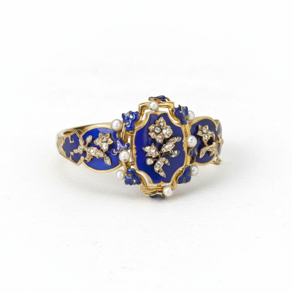 Nyra Heirloom Blue Ring
