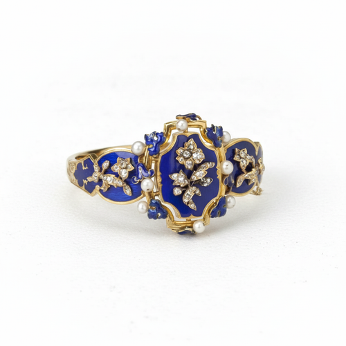 Nyra Heirloom Blue Ring